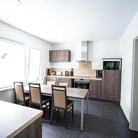 Zehnthof 2a Haus - 2 We, 2 Küche, 2 Bad 4 Sz, 8 Bett *