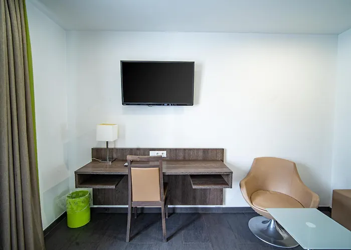 Zehnthof 2a Haus - 2 We, 2 Kueche, 2 Bad 4 Sz, 8 Bett * פולהיים